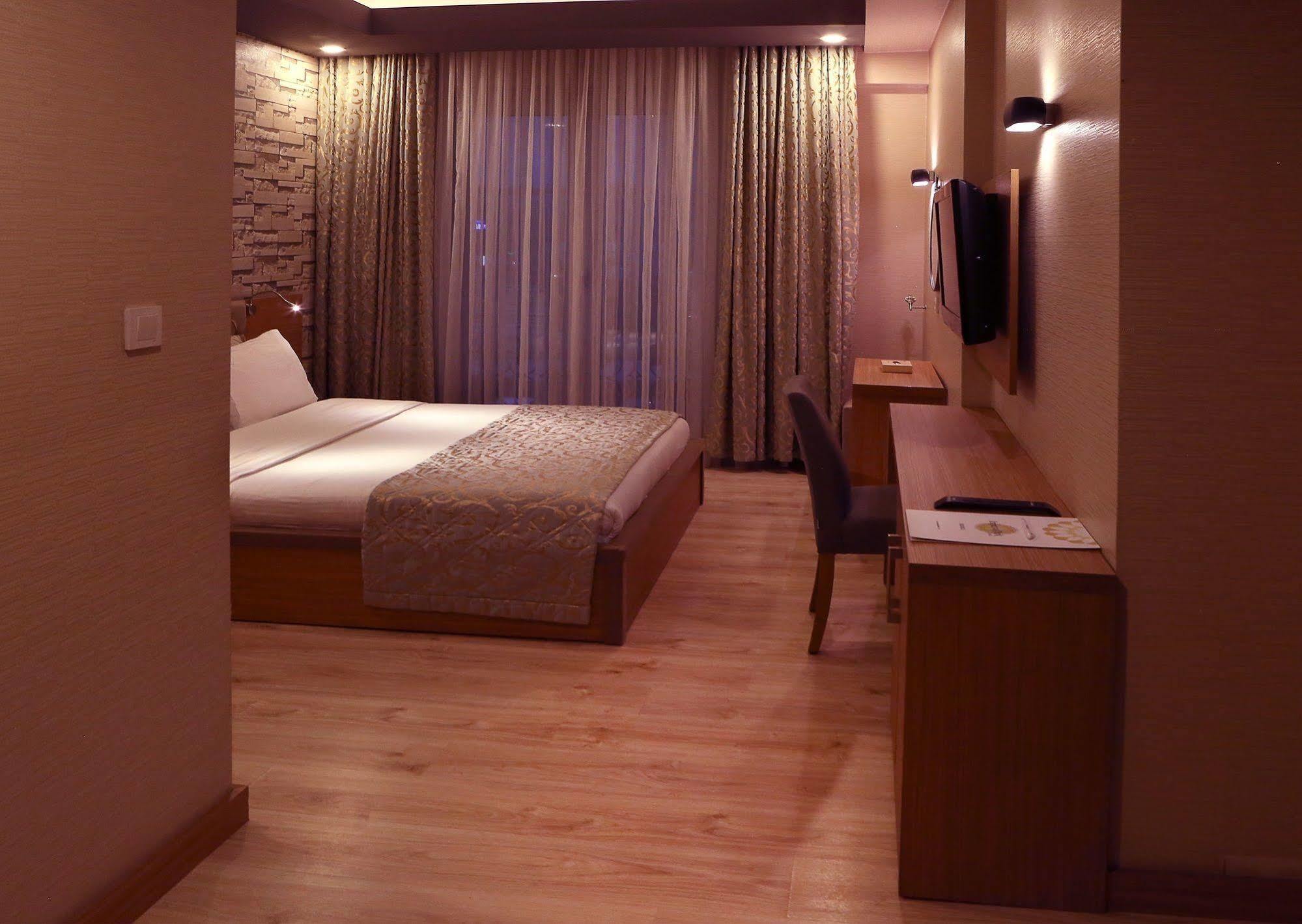 Imperial Park Hotel İzmit Esterno foto