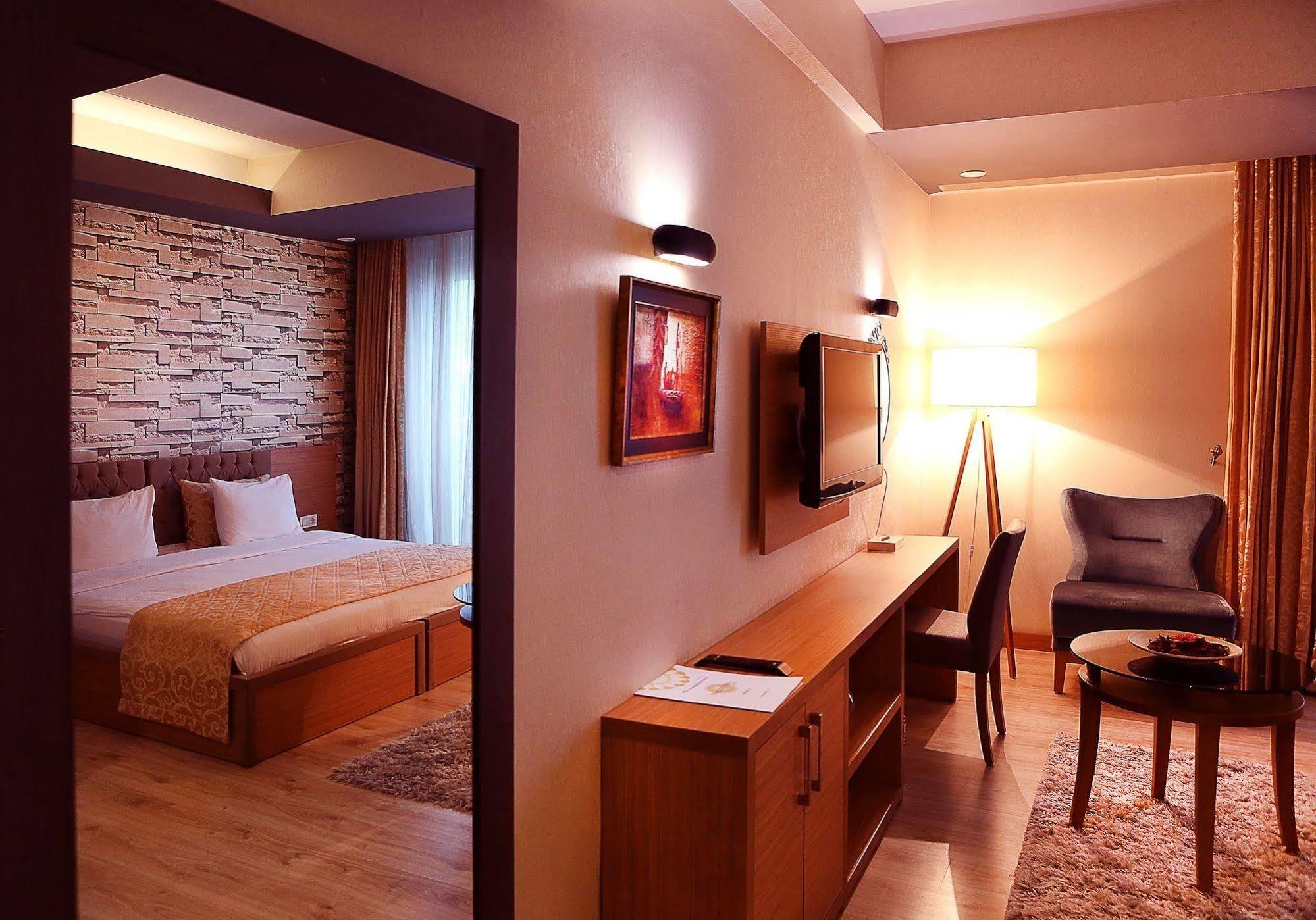 Imperial Park Hotel İzmit Esterno foto